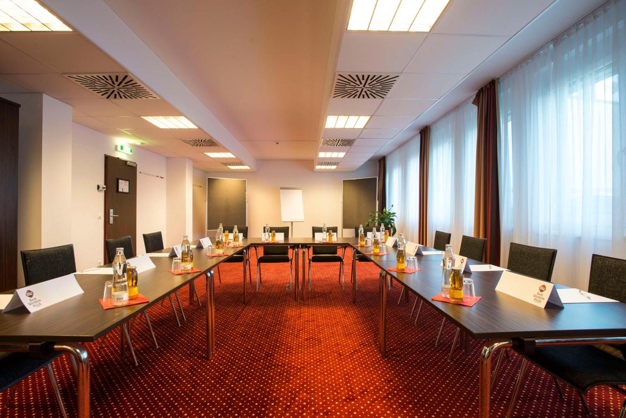 Western Amedia 4* Viena